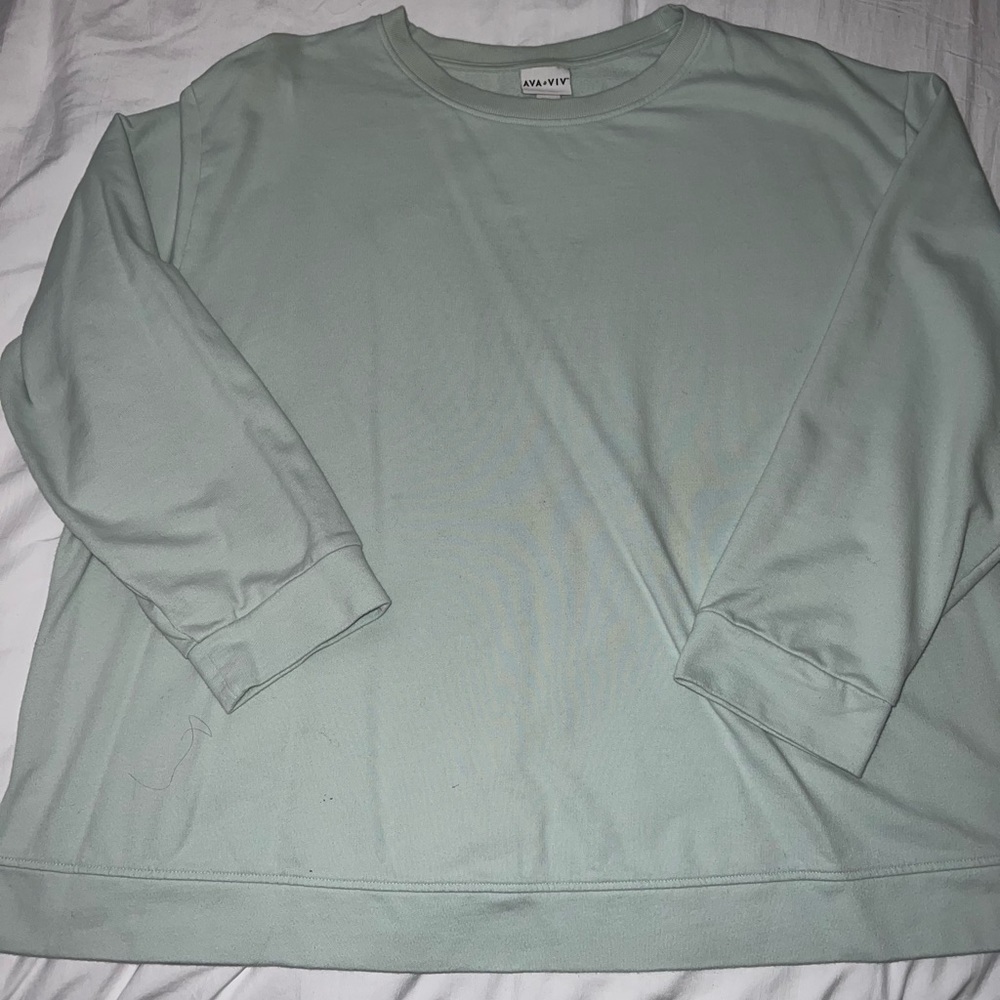 Crew neck